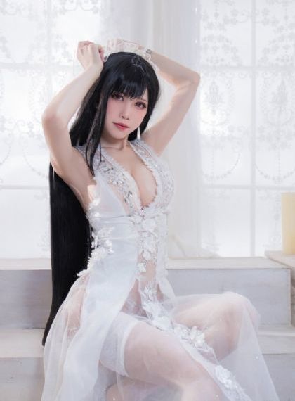 中出美女