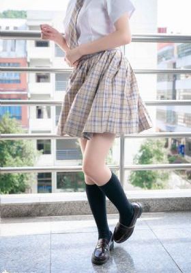 午夜视频