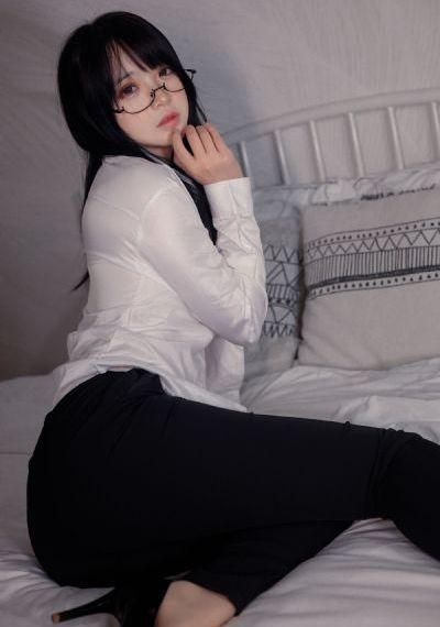 欧洲美女与动交zoz0z3d