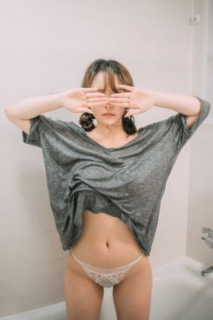 我们在黑暗中相拥电视剧免费观看