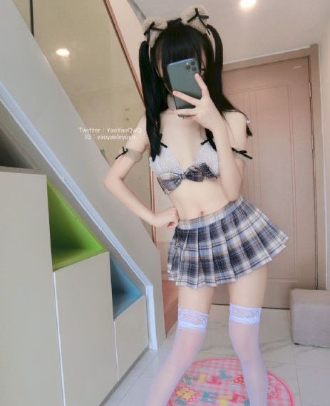 她被他拥抱的一天