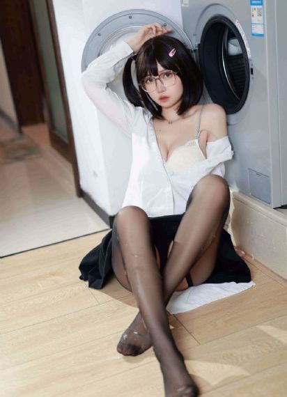 韩国电影出轨的女人