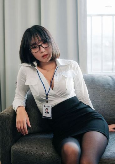 《红楼春上春》电影