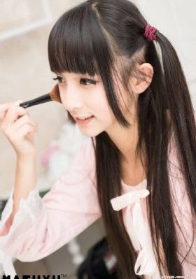 姐姐的朋友来家里做客免费观看